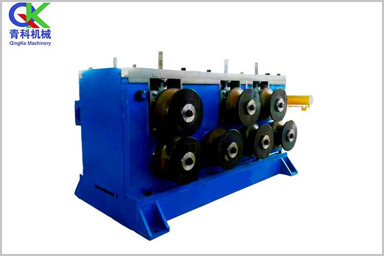 不銹鋼管盤管機(jī)在石油、化工 、水電、造船、鋼結(jié)構(gòu)以及機(jī)械制造各行業(yè)中有著廣泛的應(yīng)用